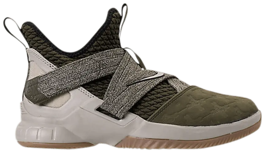 Giày Nike LeBron Soldier 12 GS 'Land and Sea' AA1352-300