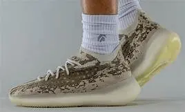 Giày Adidas Yeezy Boost 380 'Pyrite' GZ0473 - Ảnh 3