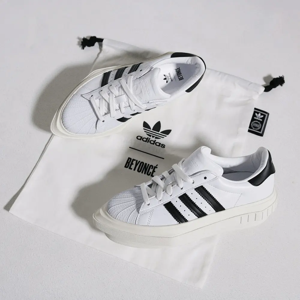 Alternative view of Giày Adidas Ivy Park x Superstar Platform 'Cloud White' FY7730