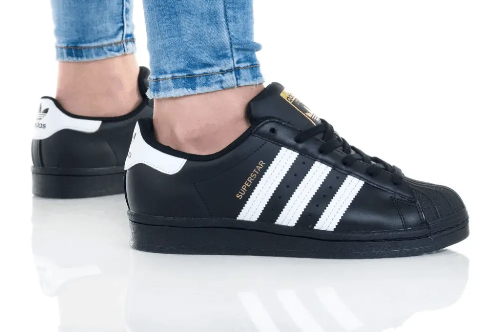 Alternative view of Giày Adidas Originals Superstar J EF5398