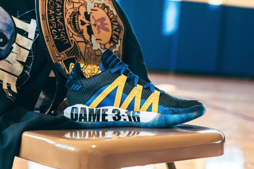 Alternative view of Giày Adidas Dame 6 'Stone Cold Steve Austin' FU9447