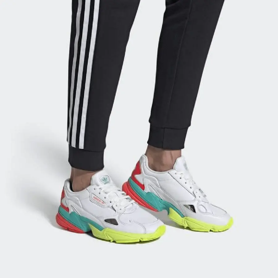 Alternative view of Giày Adidas originals Falcon Multicolor EH0319