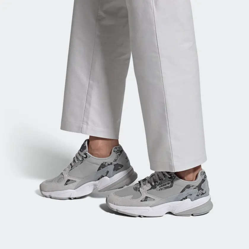 Alternative view of Giày Adidas Falcon 'Grey White' EH3518