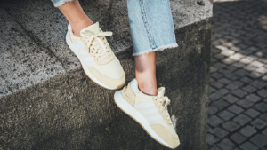 Alternative view of Giày Adidas W I-5923 'Clear Yellow' B37972