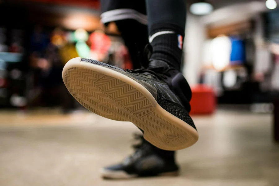 Giày Adidas Marquee Boost ‘Grey Gum’ BB9300 - Ảnh 3