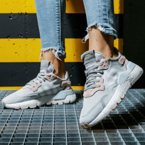 Alternative view of Giày Adidas Nite Jogger 'Grey Pink Tint' FV1328