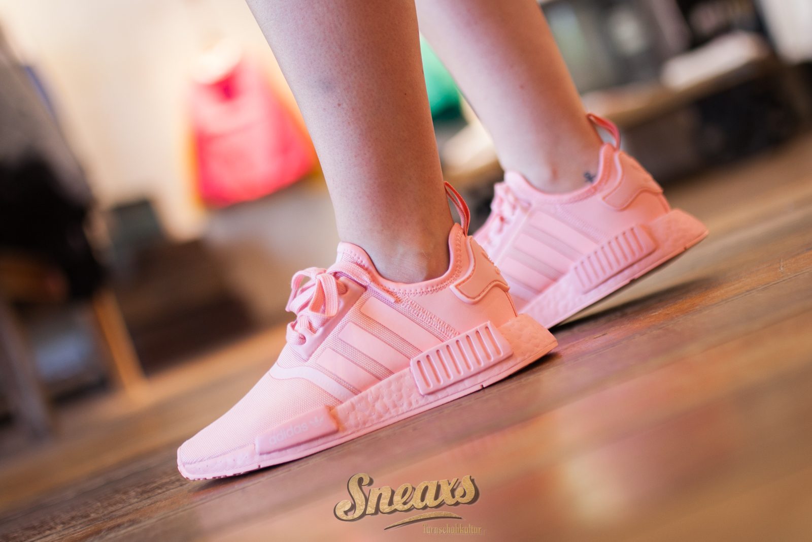Giày Adidas NMD_R1 J 'Glory Pink' FW4708 - Ảnh 3