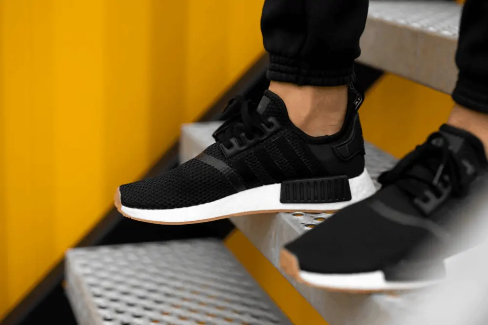 Giày Adidas NMD R1 'Black Gum' B42200 - Ảnh 5