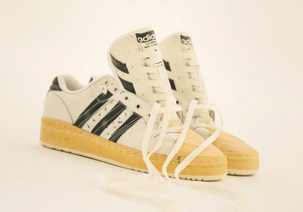 Alternative view of Giày Adidas Rivalry Low 'Superstar' FW6094