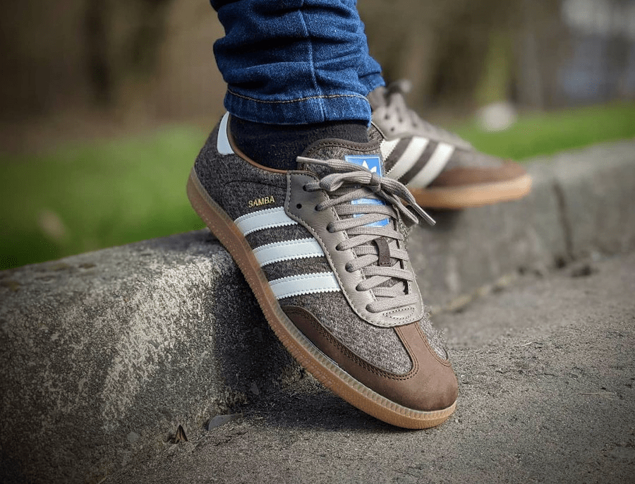 Giày Adidas Samba Fox 'Dark Brown' H04942 - Ảnh 2