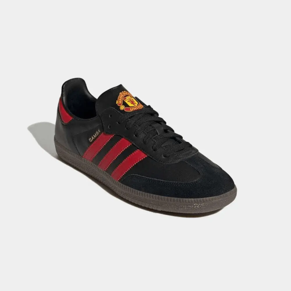 Alternative view of Giày Adidas Manchester United F.C. x adidas Samba 'Black Red' HQ7030