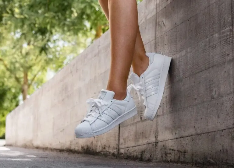 Alternative view of Giày Adidas Wmns Superstar 'White' AQ1214