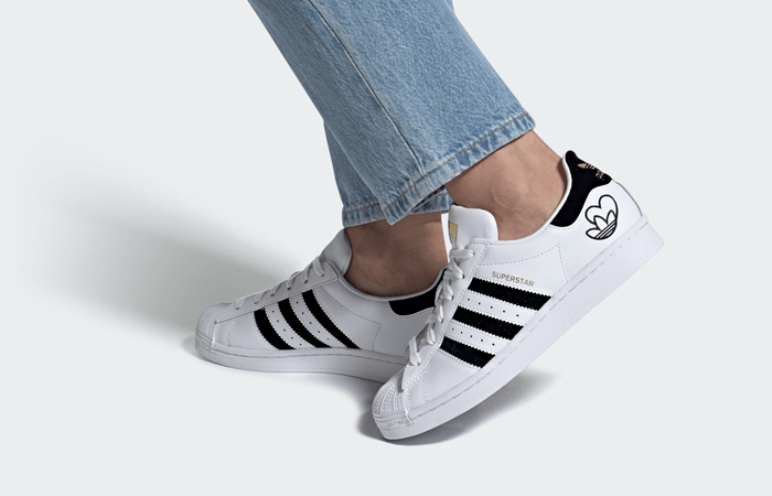 Giày Adidas Wmns Superstar 'Heart Logo White' FY4755 - Ảnh 6