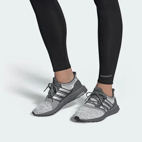 Alternative view of Giày Adidas UltraBoost DNA 'Silver' FW4898