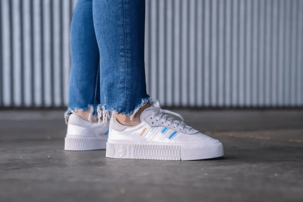 Alternative view of Giày Adidas Wmns Sambarose 'Orchid Tint Energy Ink' EE5128