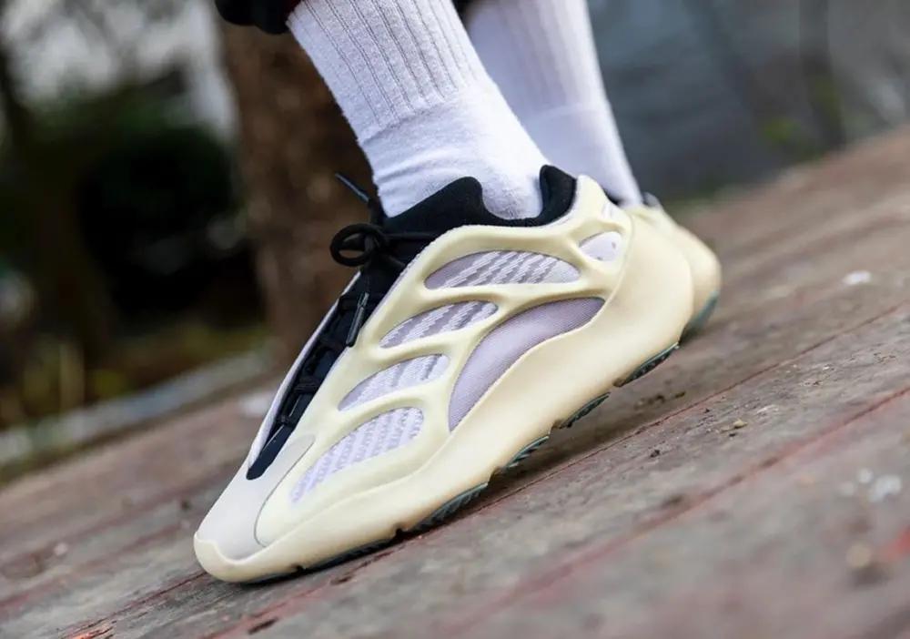Giày Adidas Yeezy 700 V3 Azael FW4980 - Ảnh 5