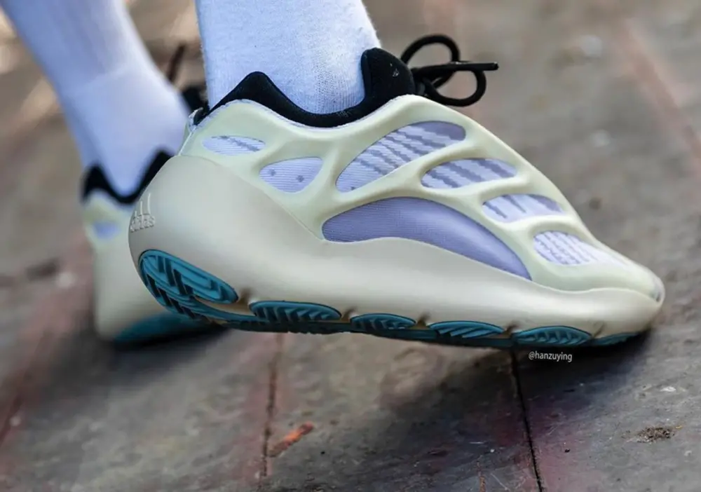 Giày Adidas Yeezy 700 V3 Azael FW4980 - Ảnh 6