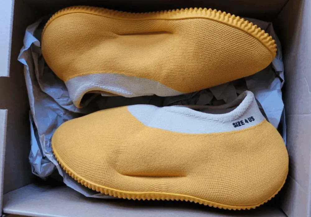 Giày Adidas Yeezy Knit Runner 'Sulfur' GW5353 - Ảnh 3