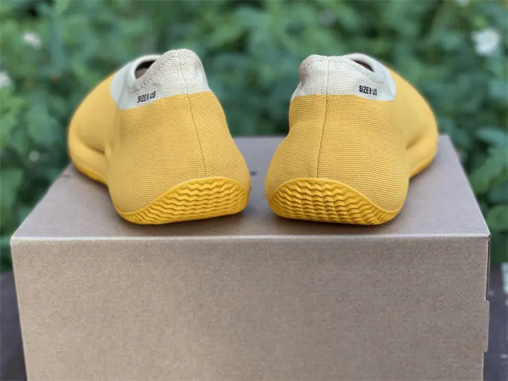 Giày Adidas Yeezy Knit Runner 'Sulfur' GW5353 - Ảnh 6