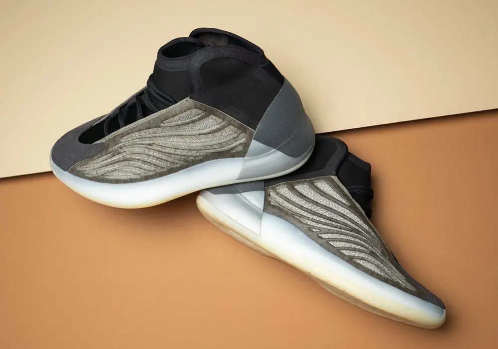 Alternative view of Giày Adidas YZY QNTM Barium H68771