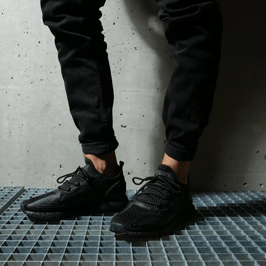 Alternative view of Giày Adidas Originals ZX 2K Boost 'Black' GY2689