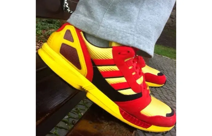 Alternative view of Giày Adidas ZX 8000 OG 'Germany' GY4682