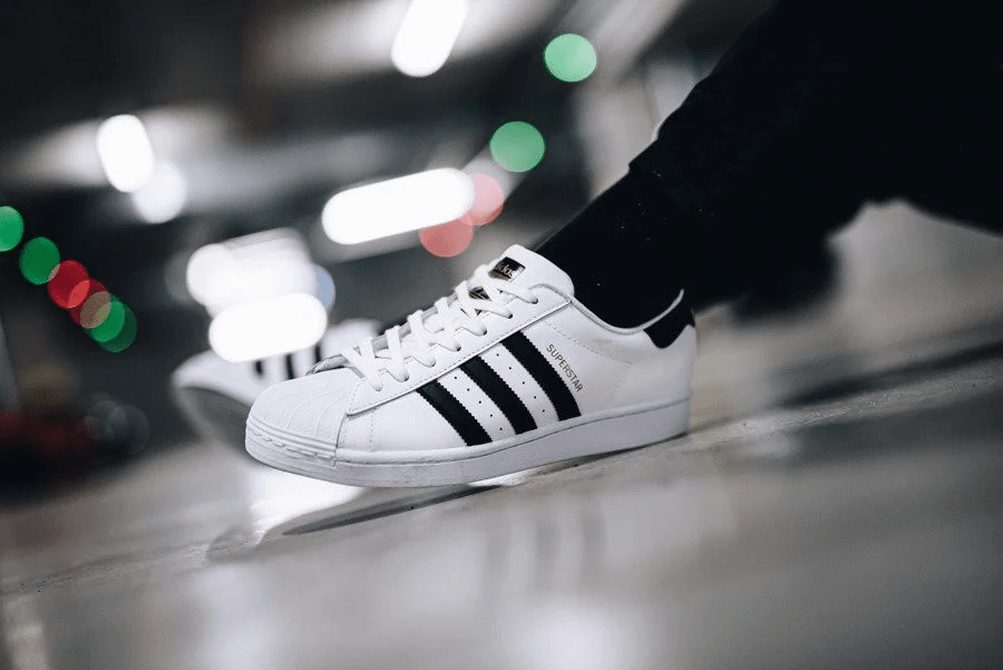 Giày Adidas Wmns Superstar 'White Black' FV3284 - Ảnh 2
