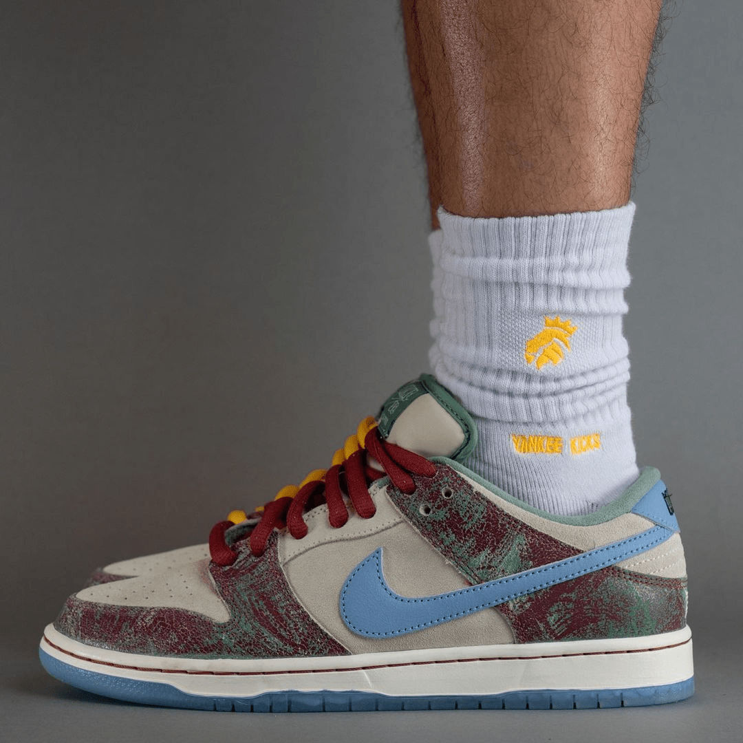 Giày Nike SB Dunk Low 'Crenshaw Skate Club' FN4193-100 - Ảnh 2