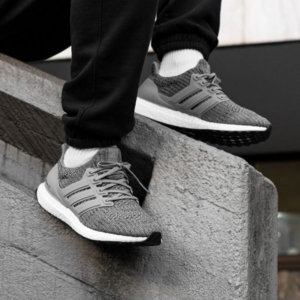 Alternative view of Giày Adidas UltraBoost 4.0 'Grey'  F36156