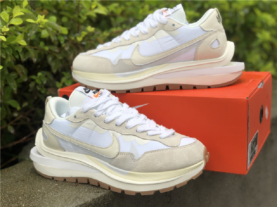 Giày Nike Sacai x VaporWaffle 'Sail Gum' DD1875-100 - Ảnh 4