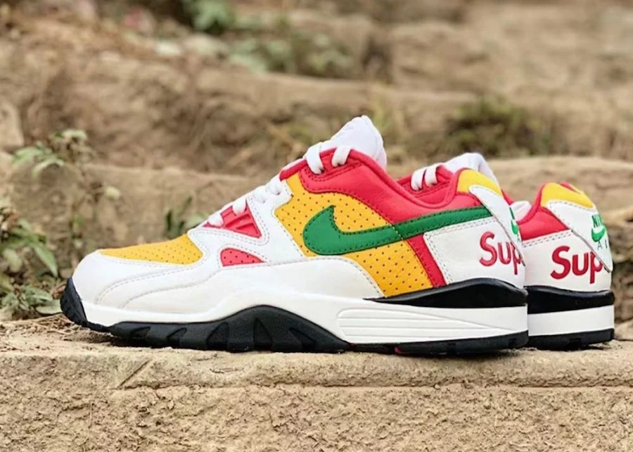 Giày Nike Supreme Trainer 3 'White University Gold' CJ5291-100 - Ảnh 4