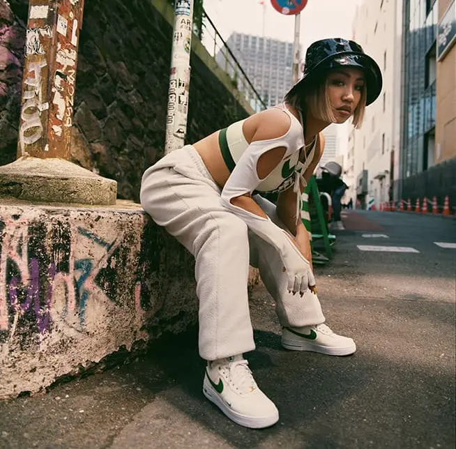 Alternative view of Giày Nike Air Force 1 'Geometric' CZ7933-100