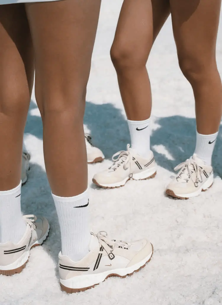 Giày Nike Air Humara Jacquemus 'Light Bone Gold' DR0420-001 - Ảnh 3