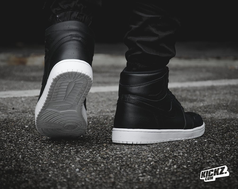 Giày Nike Air Jordan 1 Retro High OG 'Cyber Monday' 575441-006 - Ảnh 2