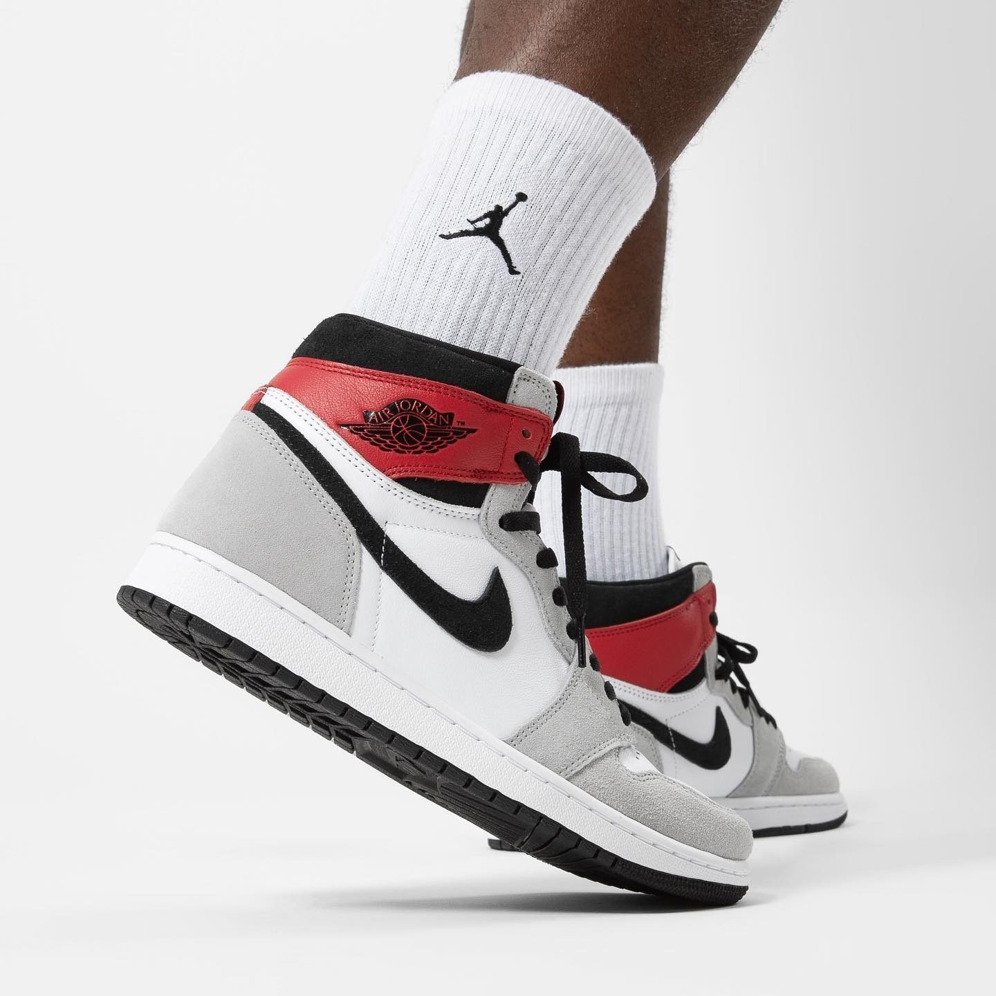 Giày Nike Air Jordan 1 Retro High OG GS 'Smoke Grey' 575441-126 - Ảnh 6