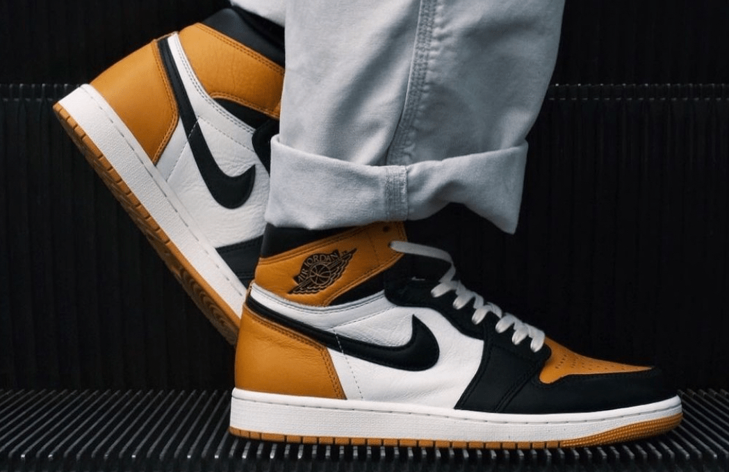 Giày Nike Air Jordan 1 Retro High OG 'Taxi' 555088-711 - Ảnh 4