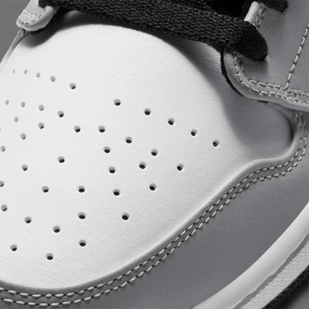 Giày Nike Air Jordan 1 Low GS 'Light Smoke Grey' 553560-030 - Ảnh 6