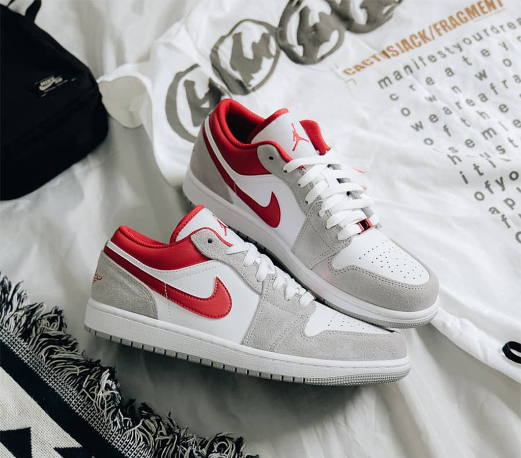 Giày Nike Air Jordan 1 Low GS 'Light Smoke Red' DM0589-016 - Ảnh 2