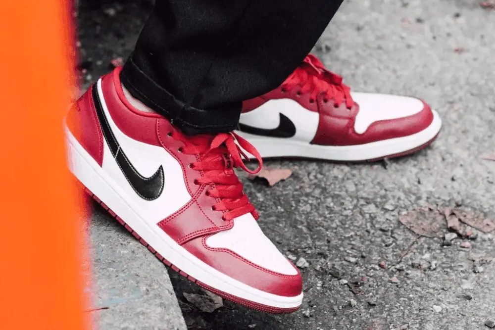 Giày Nike Air Jordan 1 Low 'Noble Red' 553558-604 - Ảnh 9