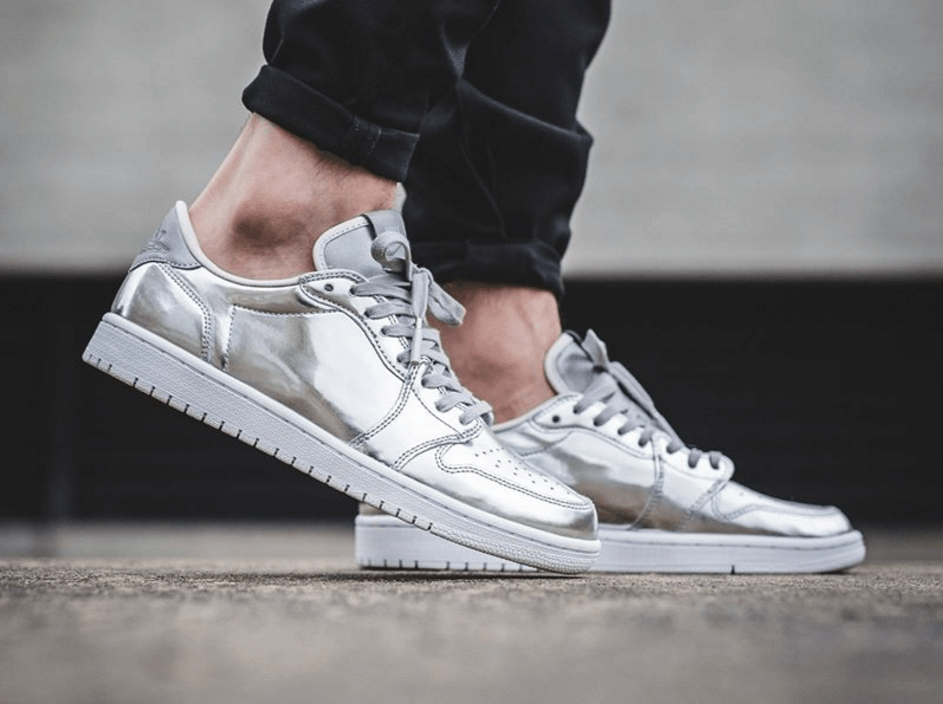 Giày Nike Air Jordan 1 Retro Low OG Pinnacle 'Metallic Silver' 852549-003 - Ảnh 5