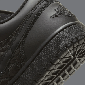 Alternative view of Giày Nike Wmns Air Jordan 1 Low 'Triple Black Quilted' DB6480-001