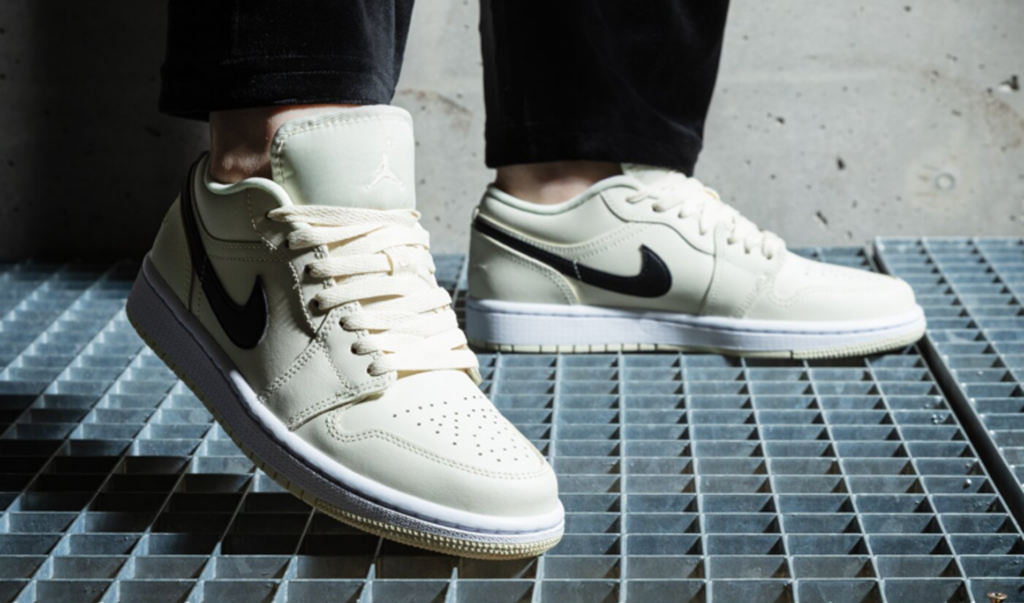 Giày Nike Wmns Air Jordan 1 Low 'Coconut Milk' DC0774-121 - Ảnh 6