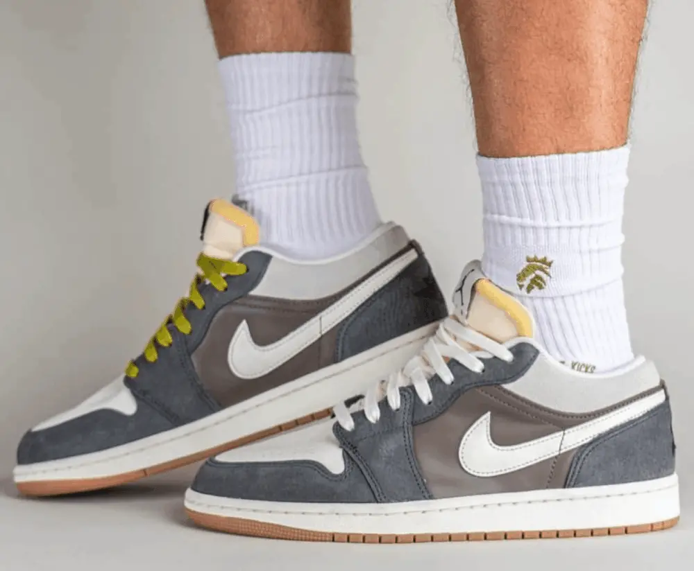 Giày Nike Air Jordan 1 Low SNKRS Day Korea FD0399-004 - Ảnh 5