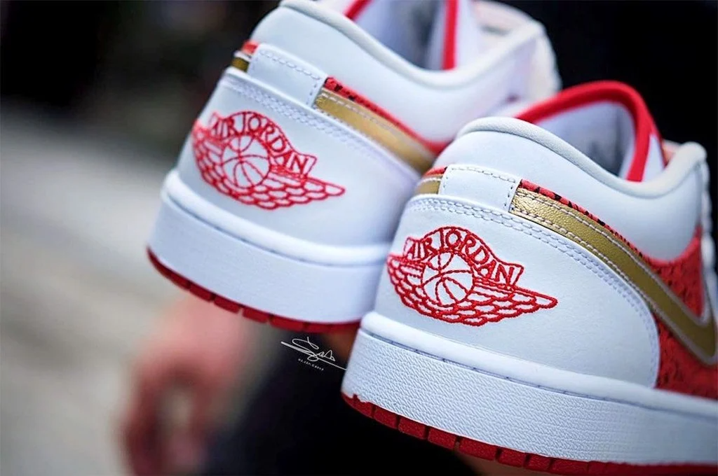 Giày Nike Air Jordan 1 Low Spades DJ5185-100 - Ảnh 4