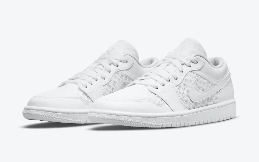 Giày Nike Wmns Air Jordan 1 Low Breathe 'Triple White' DC9508-100 - Ảnh 4