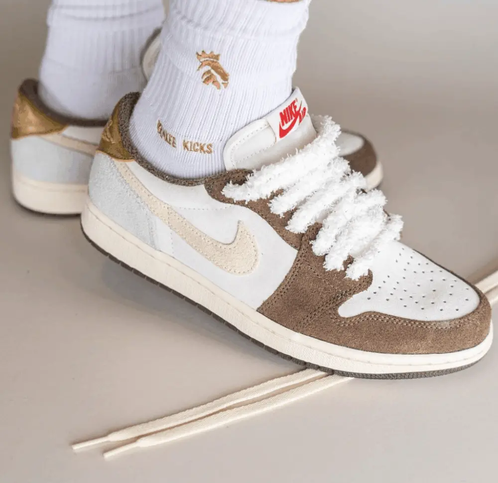 Giày Nike Jordan 1 Retro Low OG 'Year Of The Rabbit' DV1312-200 - Ảnh 3