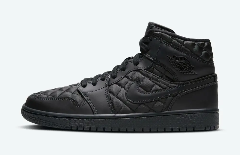 Giày Nike Wmns Air Jordan 1 Mid SE 'Black Quilted' DB6078-001 - Ảnh 4