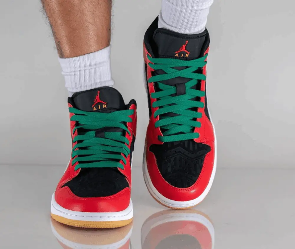 Giày Nike Jordan 1 Mid SE 'Christmas' DQ8417-006 - Ảnh 5