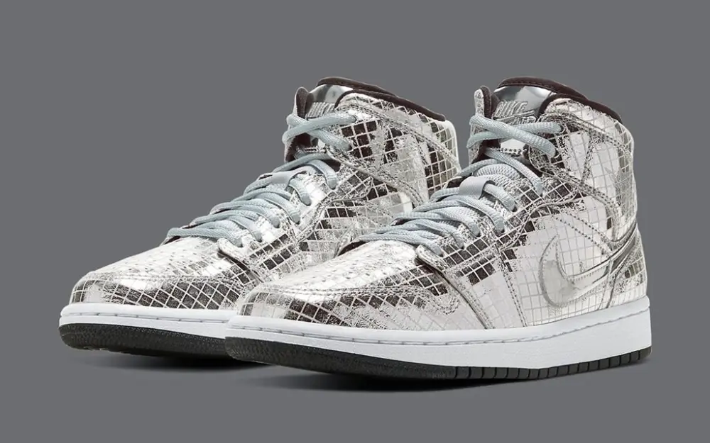 Giày Nike Wmns Air Jordan 1 Mid 'Disco Ball' CU9304-001 - Ảnh 3