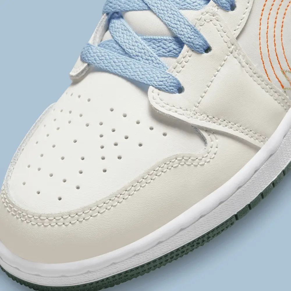 Giày Nike Air Jordan 1 Mid Stitch 'White Green Black' DX2462-100 - Ảnh 3